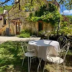 Esparoutis D'hotes Du Charme Bed & Breakfast Saint-Cybranet