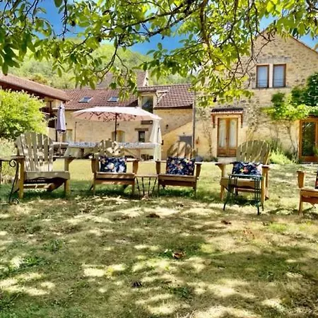 Bed and breakfast Esparoutis D'hotes Du Charme Saint-Cybranet