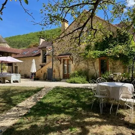 Esparoutis D'hotes Du Charme Saint-Cybranet