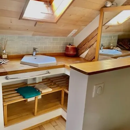 Esparoutis D'hotes Du Charme * Saint-Cybranet