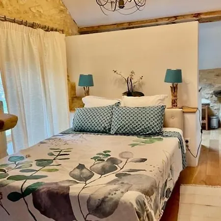 Bed & Breakfast Esparoutis D'hotes Du Charme