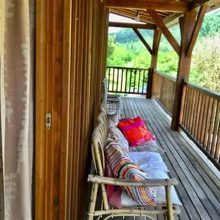 Esparoutis D'hotes Du Charme